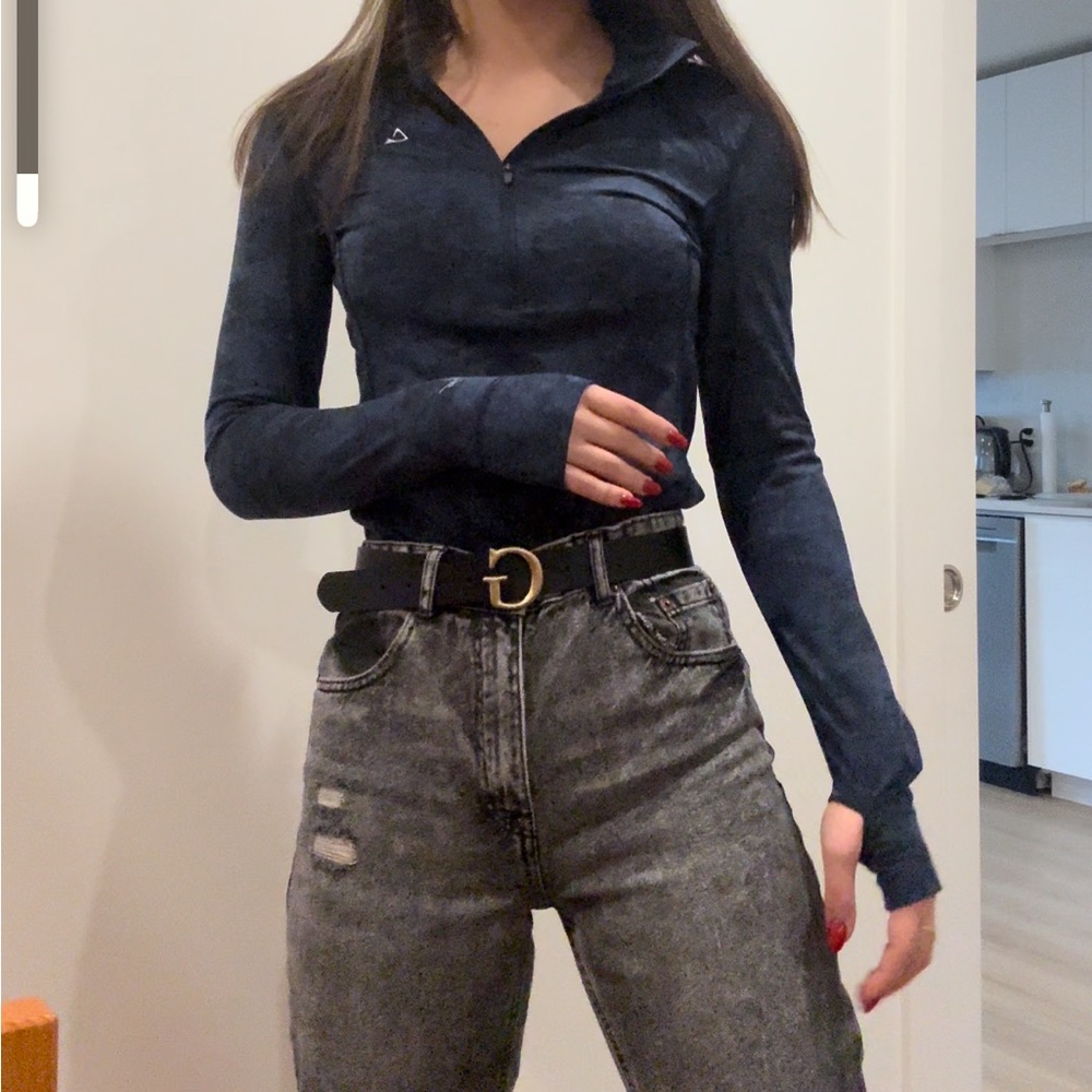 Grey New Yorker jeans for sale!
